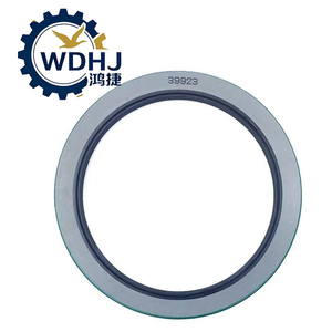 Nh&agrave; m&aacute;y Con dấu CR chất lượng cao 46305 47697 Con dấu dầu trung t&acirc;m b&aacute;nh xe cho c&aacute;c bộ phận xe tải v&agrave; xe k&eacute;o 370025A / 373-0143 / MER0243 / 10045888